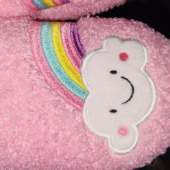 Wonder Nation Pink Rainbow  Slip on Cozy Slippers girls sizes 13/1 & 6 NWT - Picture 5 of 5